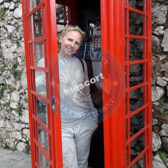 Алейникова Дарья - эскортница 2001 г.р. Алейникова Дарья - эскортница 2001 г.р.