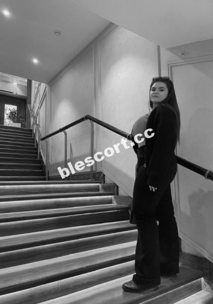 Эскортницы Миронова Диана