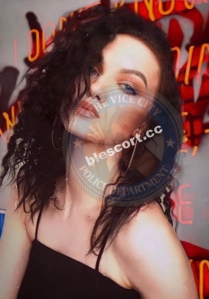 Буланова Екатерина - эскортница 200* Буланова Екатерина
