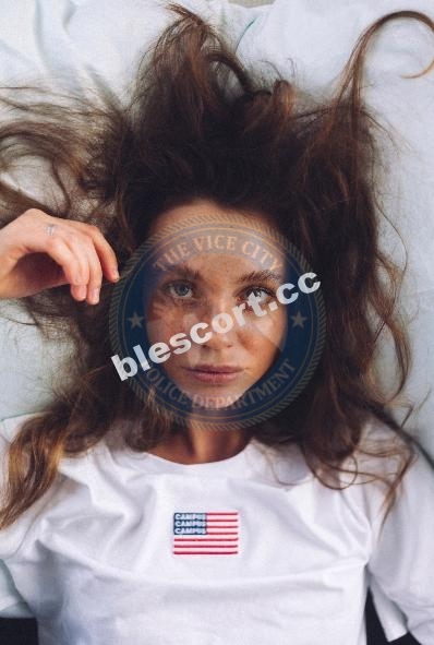 Панина Юлия - эскортница 1994 г.р. Панина Юлия - эскортница 1994 г.р.