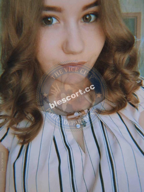 Кальчук Карина - эскортница 2002 г.р. Кальчук Карина - эскортница 2002 г.р.