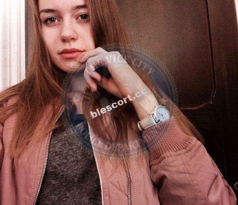 Корелина Екатерина - эскортница 2002 г.р. Корелина Екатерина - эскортница 2002 г.р.