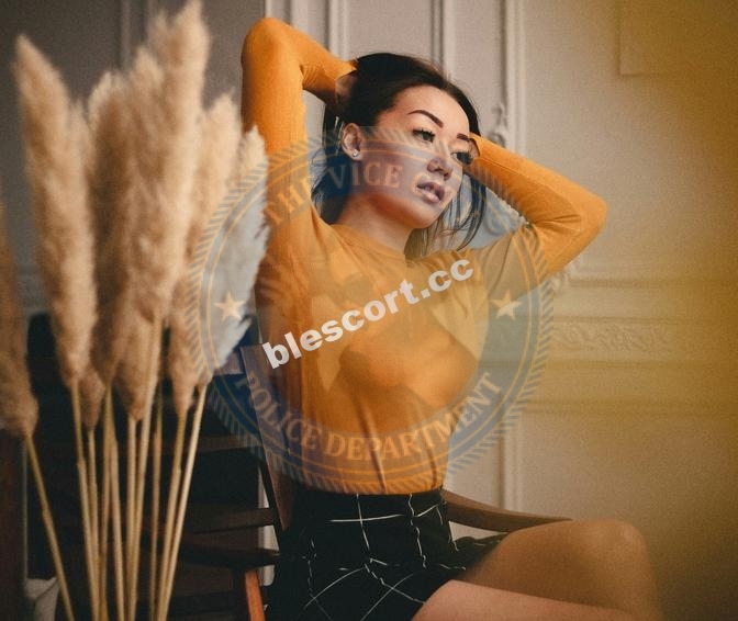 Усманова Шахло 1995 - ЧС эскорта Усманова Шахло 1995 - ЧС эскорта
