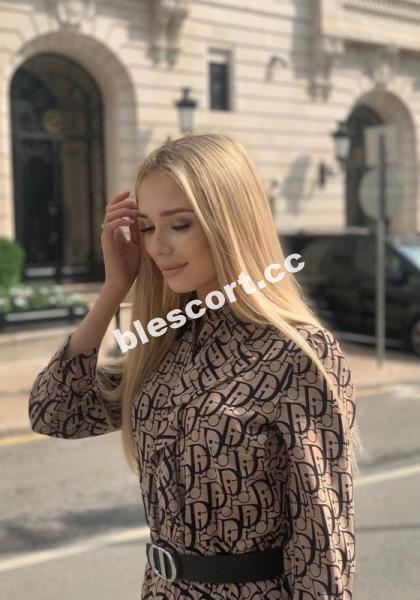 Эскортницы Науменко Валерия
