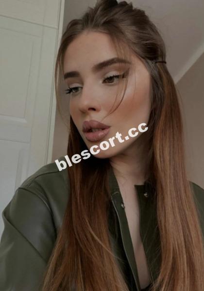 Эскортницы Соловьева Полина