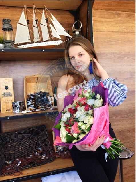 Бугримова Дарья - эскортница 1999 г.р. Бугримова Дарья - эскортница 1999 г.р.