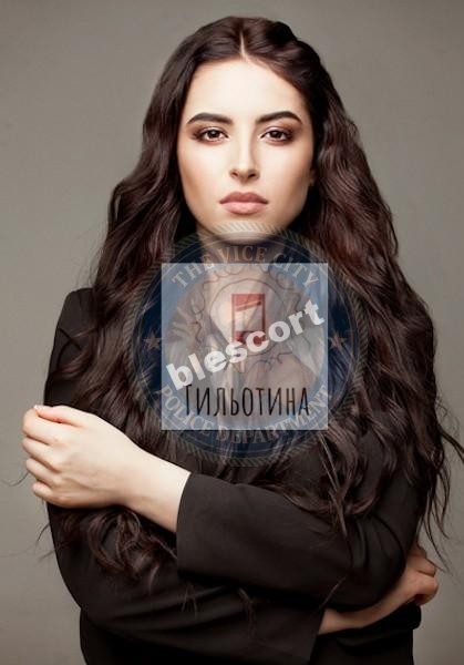 Аль-Хади Джамилия - эскортница 2000 г.р. Аль-Хади Джамилия